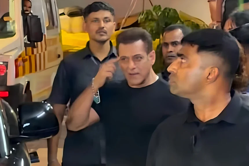 Salman Khan interacting with paparazzi at Raja Shivaji success party